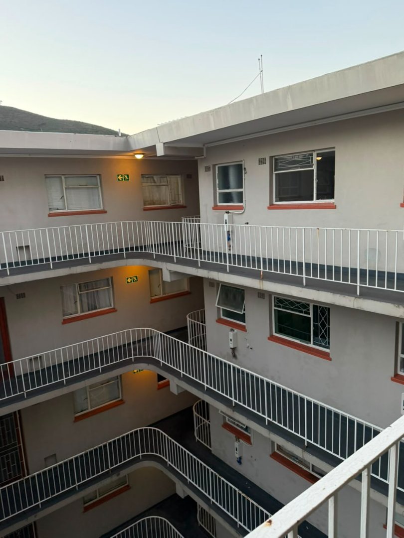 1 Bedroom Property for Sale in Cape Town City Centre Western Cape